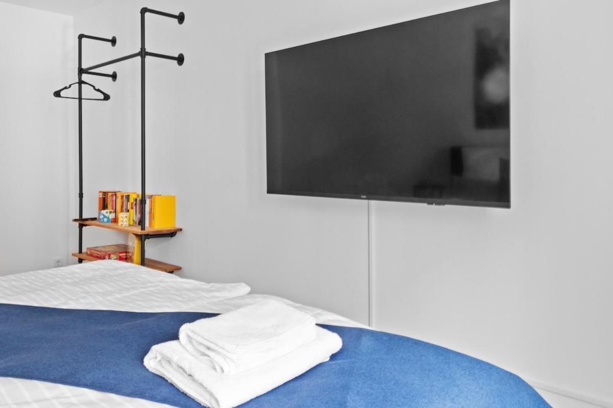 Luxus Im Zentrum Fuer 6 Personen! 3 Zimmer, Balkon, Wlan, Parkplatz Dresden