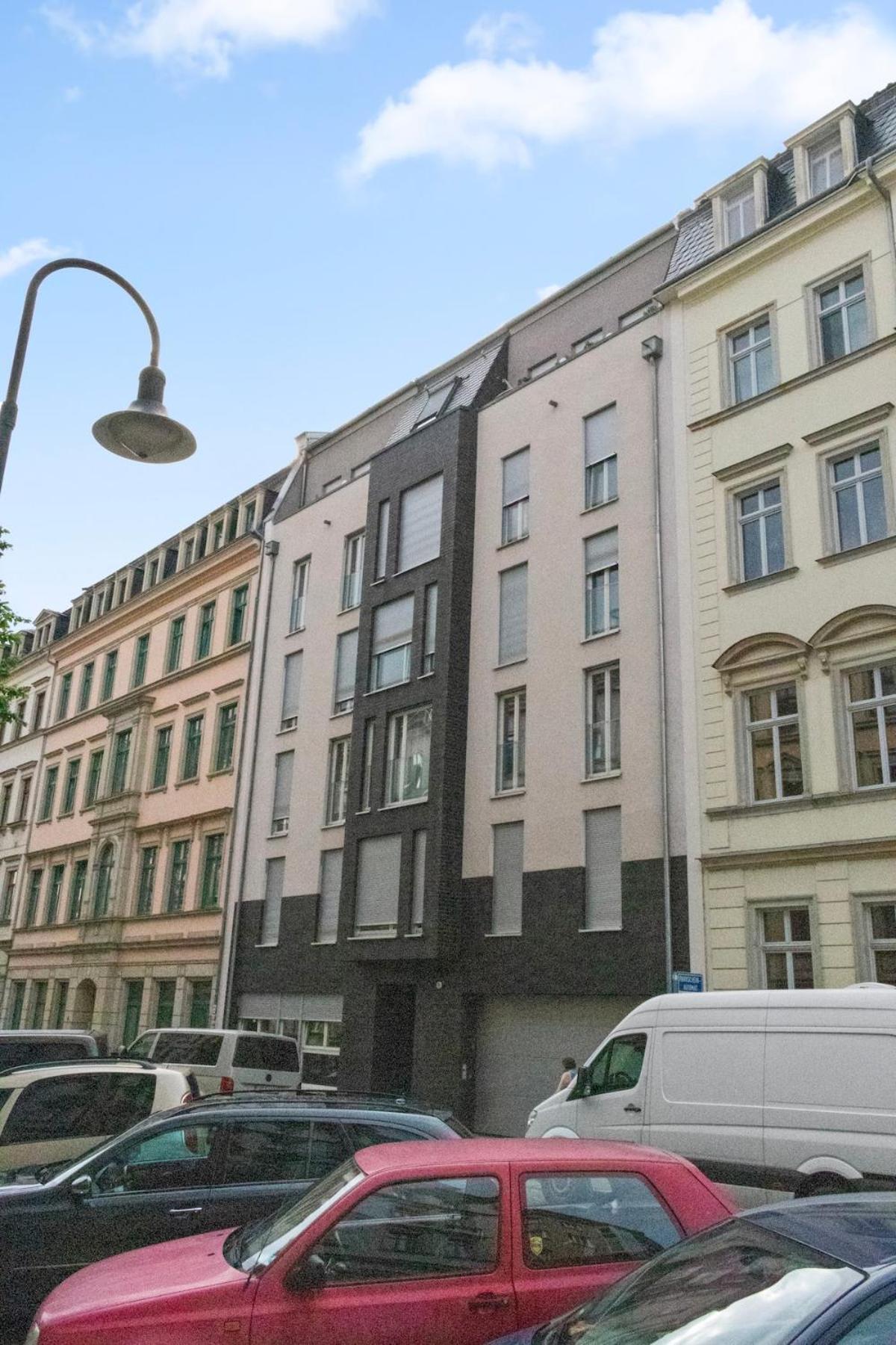 Luxus Im Zentrum Fuer 6 Personen! 3 Zimmer, Balkon, Wlan, Parkplatz *